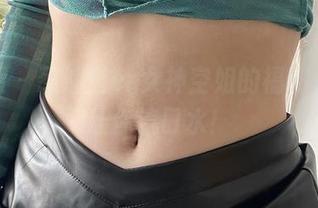 微密圈 – 葱油饼er女神空姐的福利，作品让你流口水！