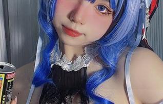 微密圈 – 私房写真里，葱油饼er的黑与白让人直呼：“太带劲了，连味都闻到了！”