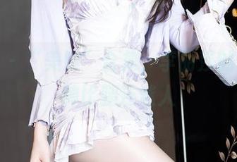 语画界 – “美腿”合集，李丽莎的那些眼神比腿还迷人